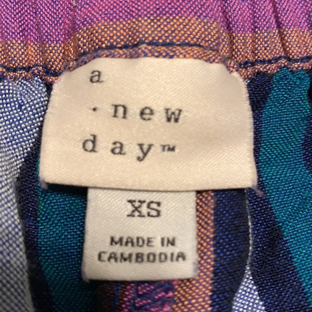 A NEW DAY casual beach bum striped linen shorts